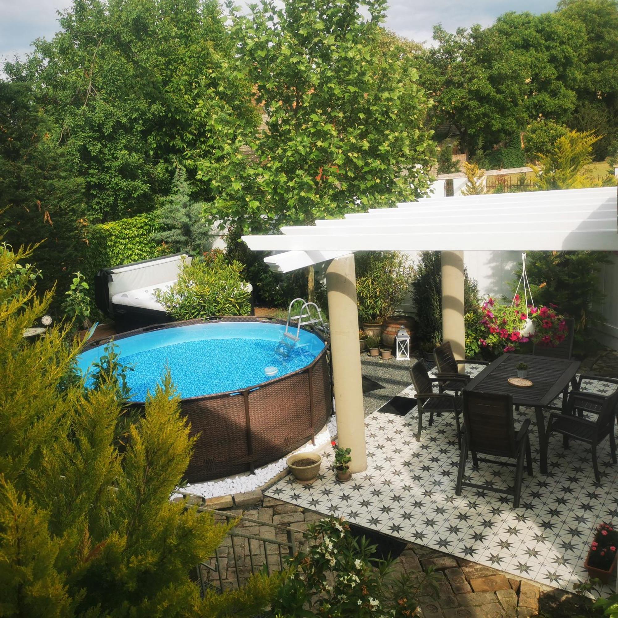 Apartmán Kuria With Private Jacuzzi And Pool Budapešť